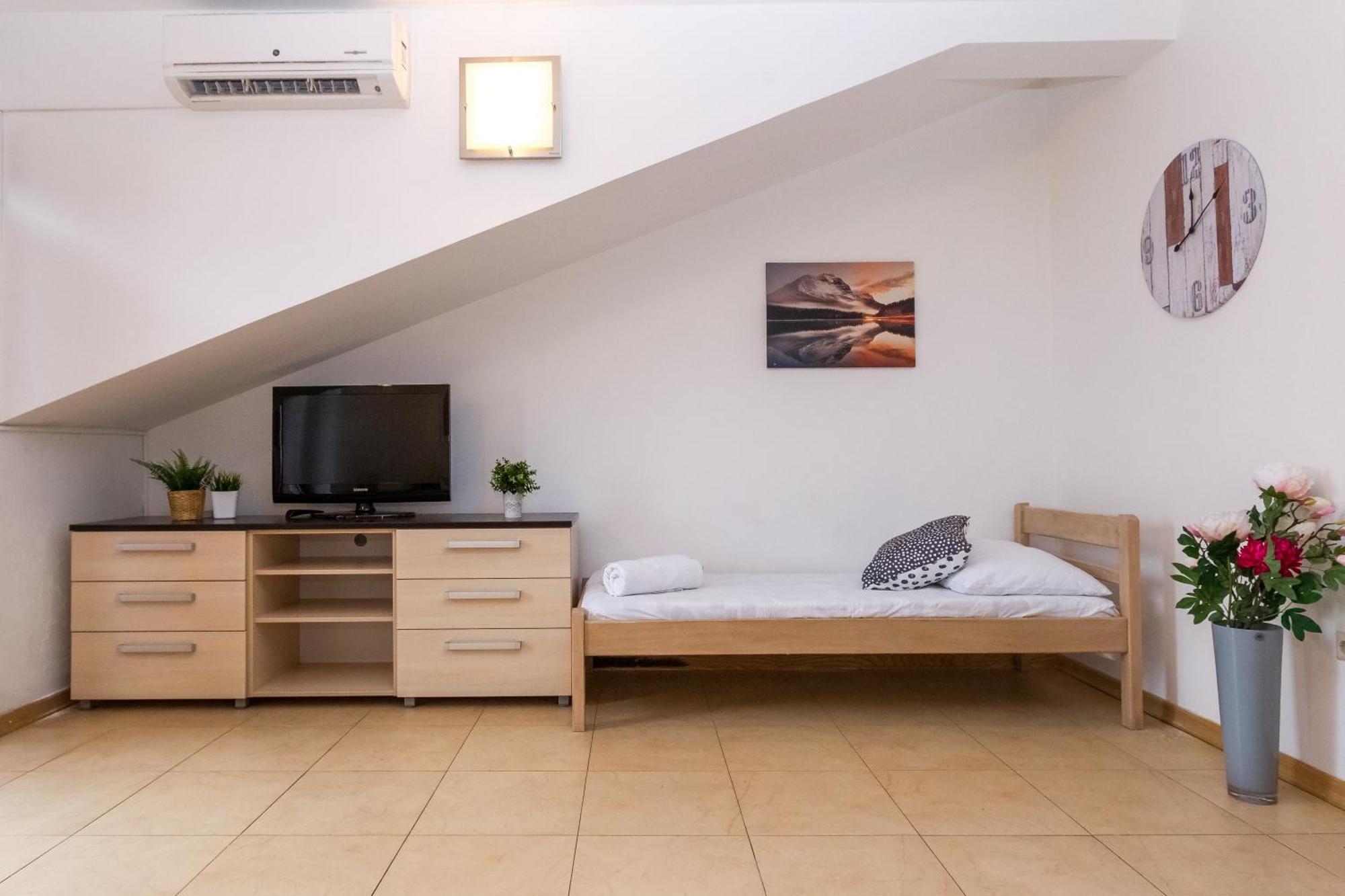 Maru Apartma